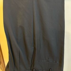 Haggar Men's Black Pants